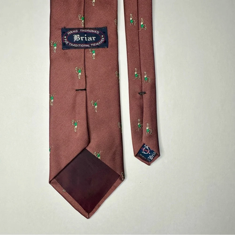 NWT & Vintage BRIAR Classic Mauve Tie w Embroidered Tennis Players